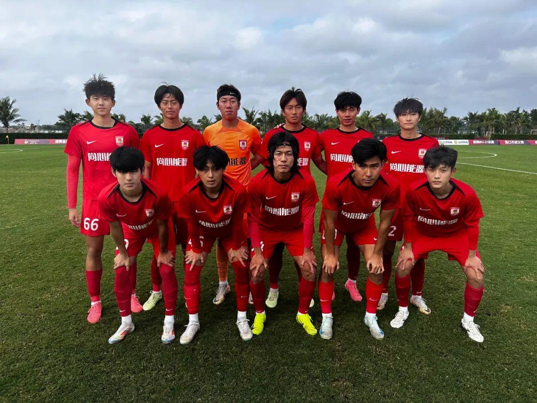 od体育官网-足球之战！双方球队都抱着必胜信念备战比赛(足球之战!双方球队都抱着必胜信念备战比赛视频)