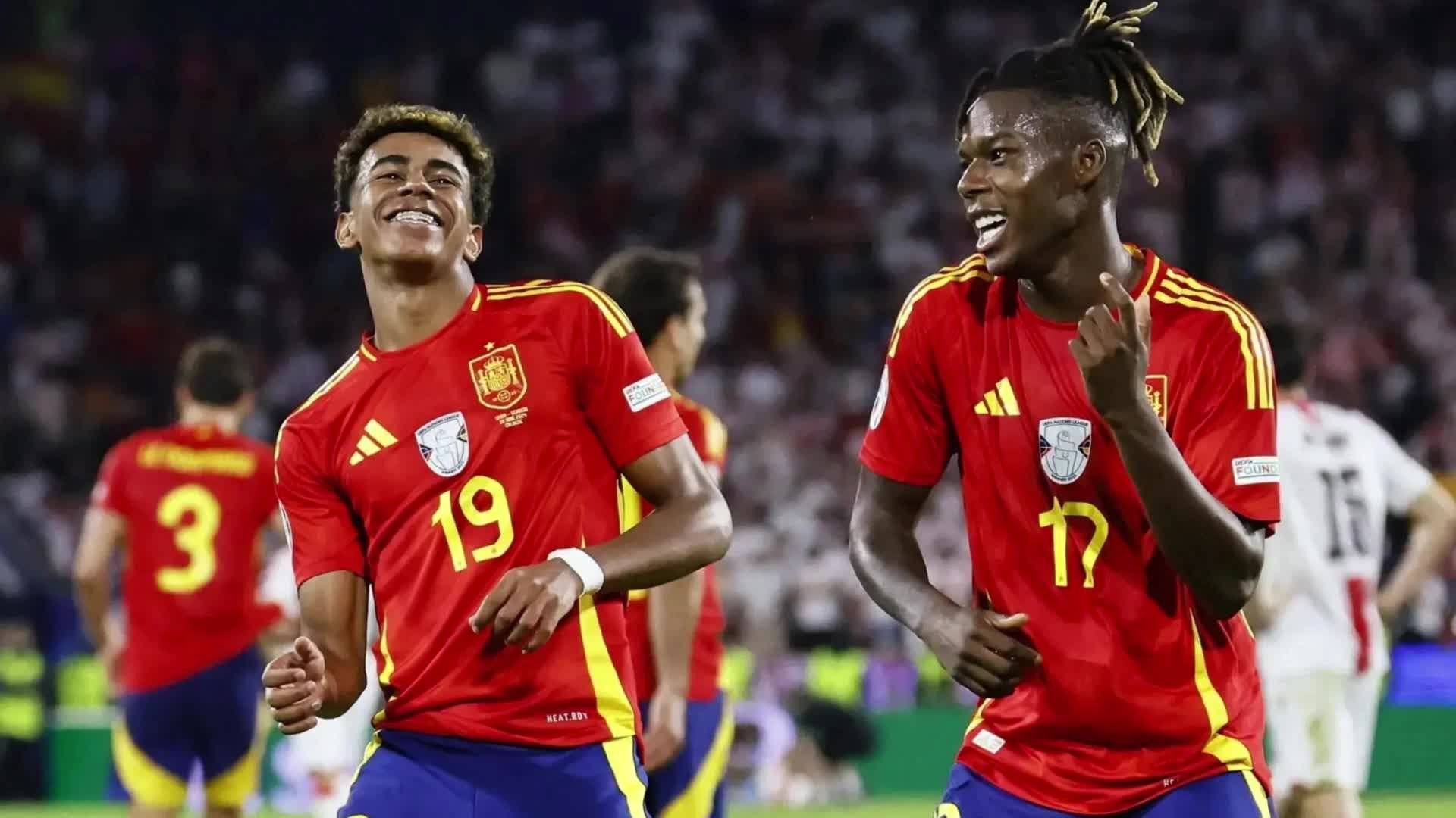 od体育app下载-包含紧张气氛下的比赛，双方实力打平谁会突破？的词条