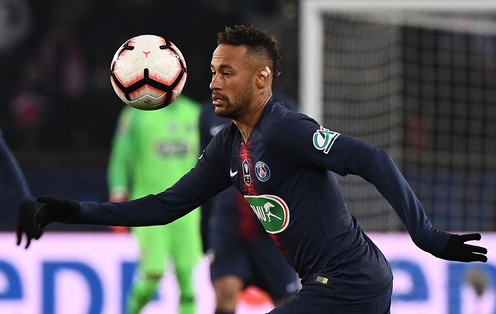 od体育官网app-巴黎圣日耳曼斩获胜利，内马尔表现抢眼