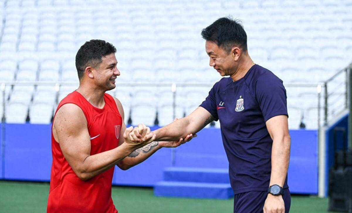 od体育登录-关于圣埃蒂安主帅托洛伊关注球员身体状态的信息