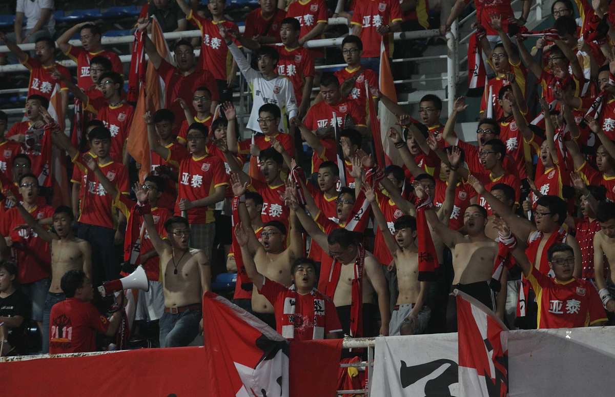 od体育入口-关于热血激昂,疯狂角逐,场上争夺惊心动魄的信息