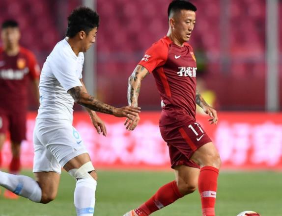 大连一方遭遇主场失利,积分榜稳步下滑的简单介绍