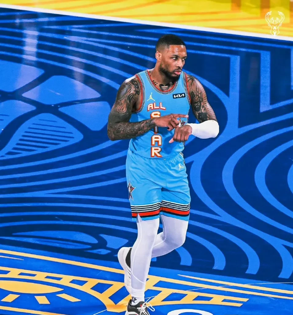 火箭负开拓者，利拉德狂砍60分